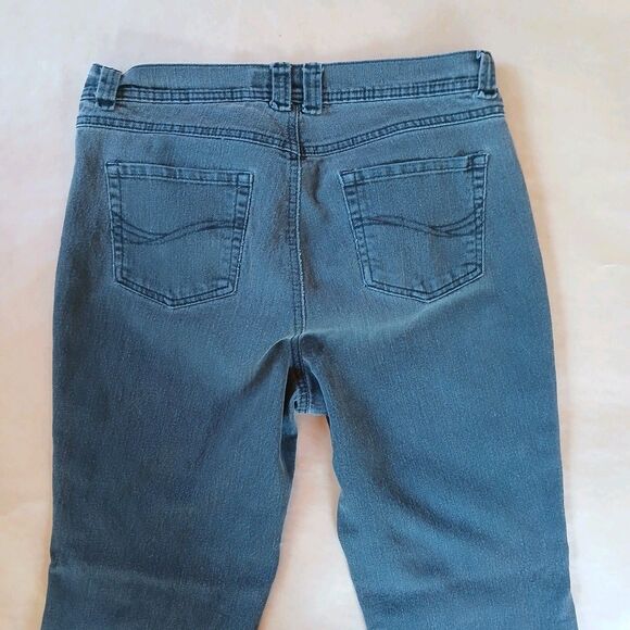 Charter Club Curvy Bootcut Jeans Size 10 Short Gray Denim Tummy Control Pants - Picture 6 of 12